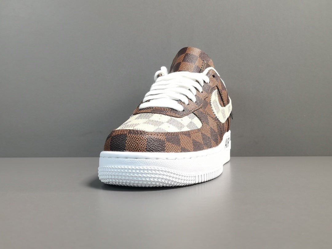 NIKE AIR FORCE 1 x LOUlS VUlTTON BROWN/WHITE