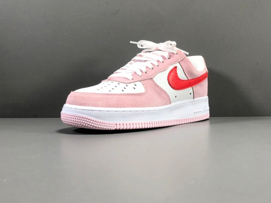 NIKE AIR FORCE 1 x VALENTINES DAY LOVE LETTER