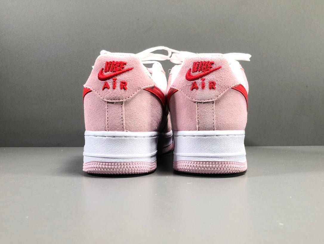 NIKE AIR FORCE 1 x VALENTINES DAY LOVE LETTER