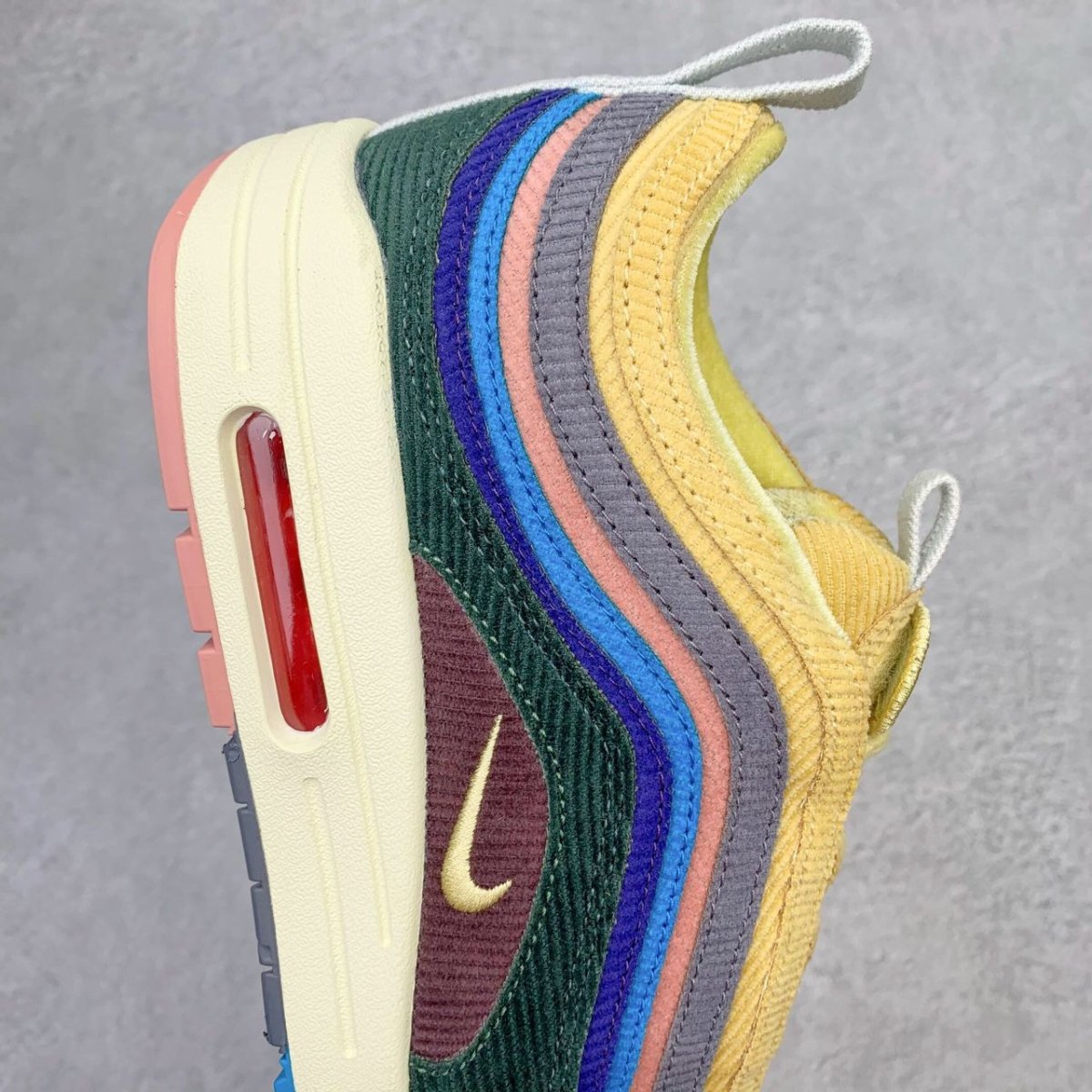 NIKE AIR MAX 1/97 x SEAN WOTHERSPOON