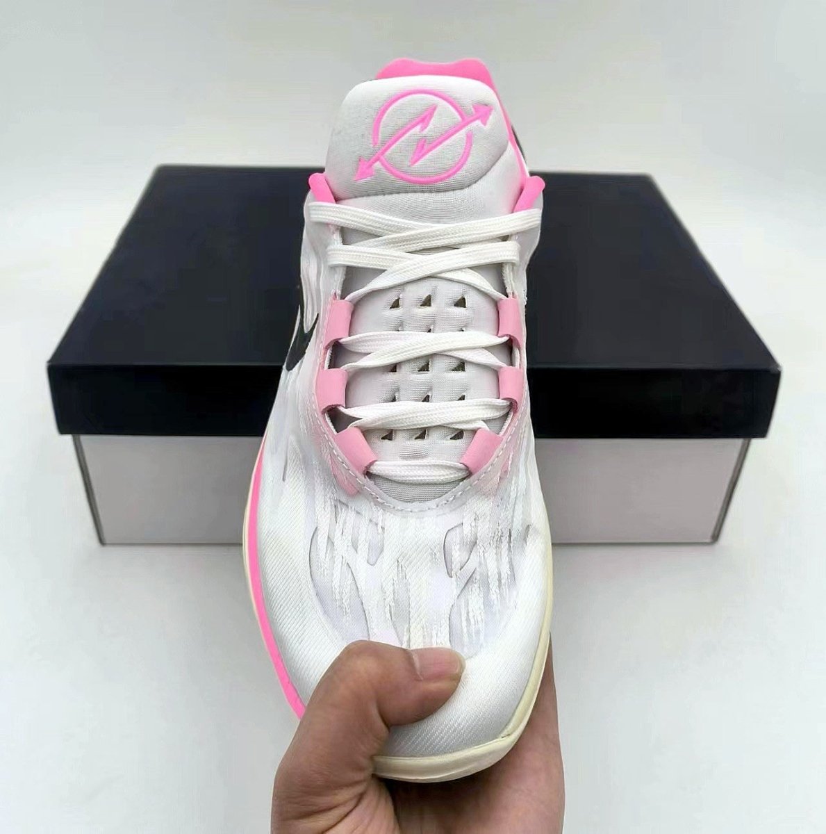 NIKE AIR ZOOM G.T. CUT 2 x COCONUT MILK PINK SPELL