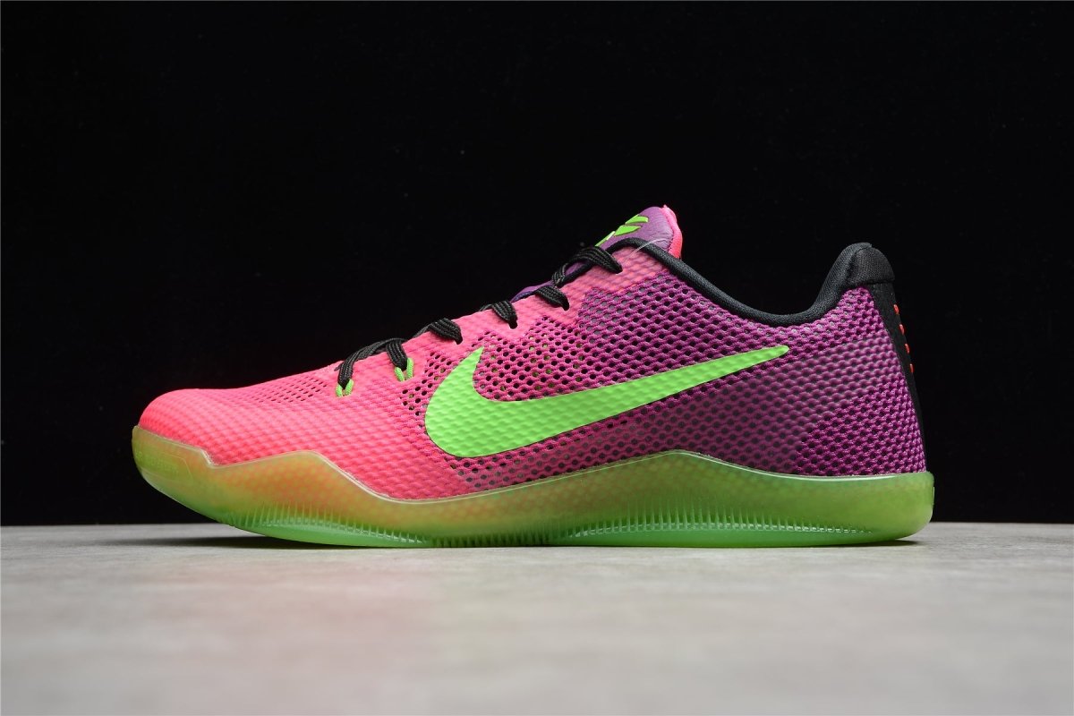 NIKE KOBE 11 EM LOW x MAMBACURIAL